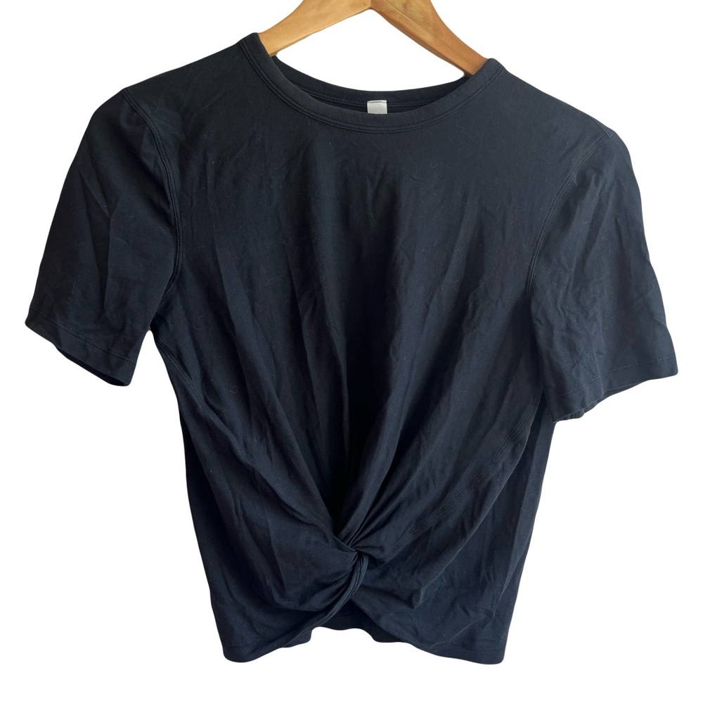lululemon athletica Black Crescent Tee Short Sleeve Twist Front Activewear Sz 2 - Picture 2 of 6